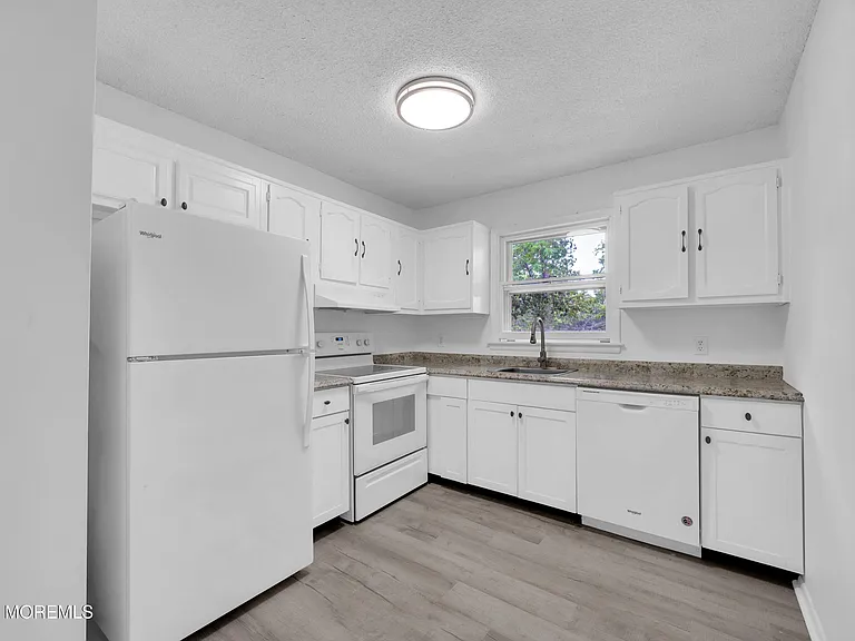16 Sycamore Access Rd #B — Photo 10