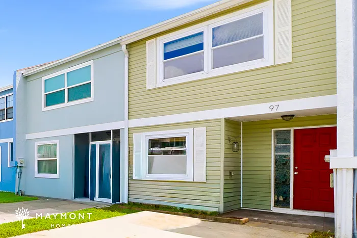 2 bed, 1.5 bath, 1048 sqft, $1,900 — Photo 2