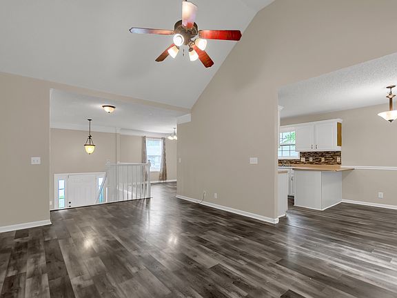 5th image of 1848 Kaitlyn Virginia Ct