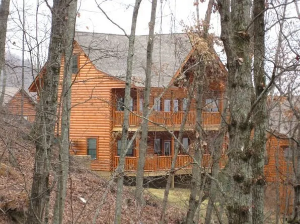 1551 Bears Den Way, Sevierville, TN 37862