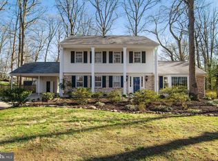 6355 Evangeline Ln, Alexandria, VA 22312