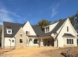 118 Fleetwood Dr, Lookout Mountain, TN 37350