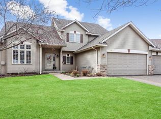 3637 Bailey Ridge Ct, Woodbury, MN 55125