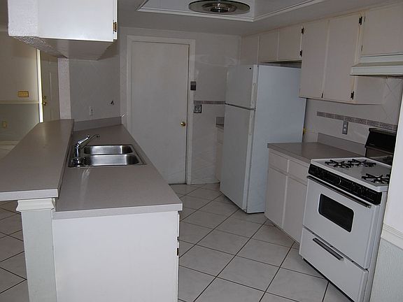 5th image of 8449 N River Dune St