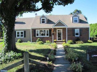 600 Preston Ln, Hatboro, PA