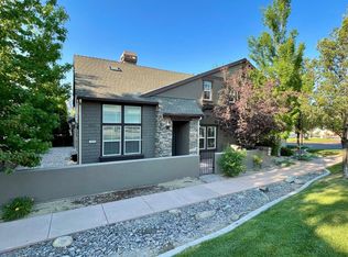 2194A Falling Star Loop, Reno, NV 89523
