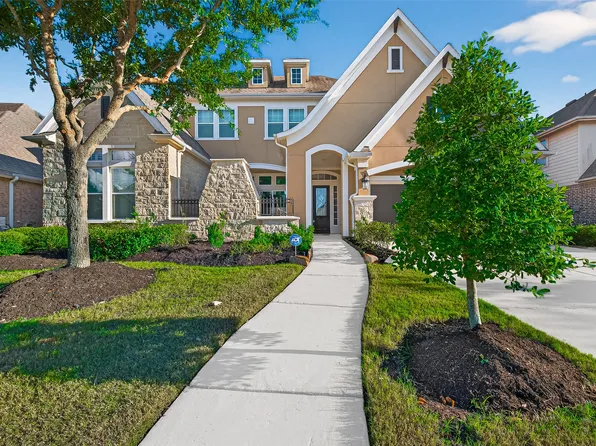 715 Suncatcher Cir, Richmond, TX 77406