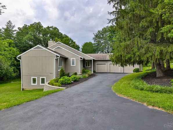 5037 Race Rd, Cincinnati, OH 45211