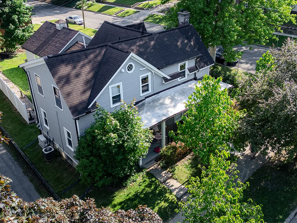 717 N Congress St #2