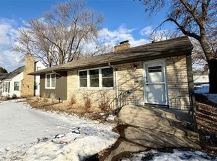 3424 Abbott Ave N, Robbinsdale, MN 55422