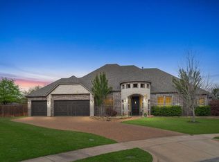 804 Goose Ct, Forney, TX 75126