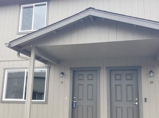 610 N Main St #5-C, Phoenix, OR 97535
