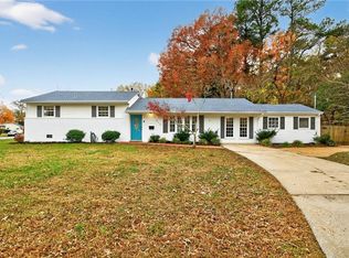 517 Catalpa Dr, Newport News, VA 23601