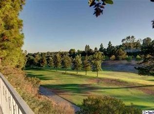830 Greenridge Dr, La Canada Flintridge, CA 91011