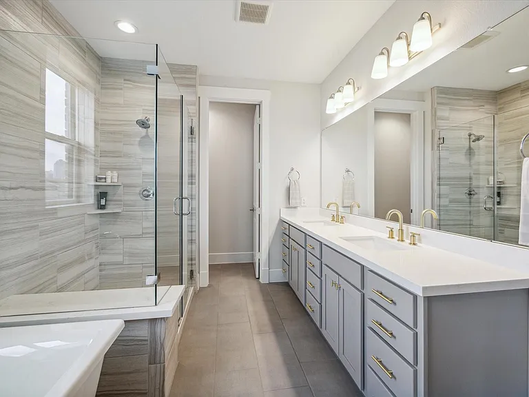 2803 Hicks St — Photo 13