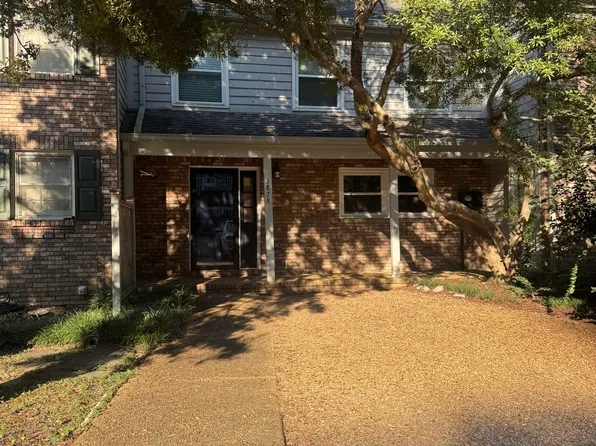 3878 Overton Manor Ln, Birmingham, AL 35243