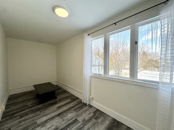 74 Adelaide St S #R6, Kawartha Lakes, ON K9V 3K1
