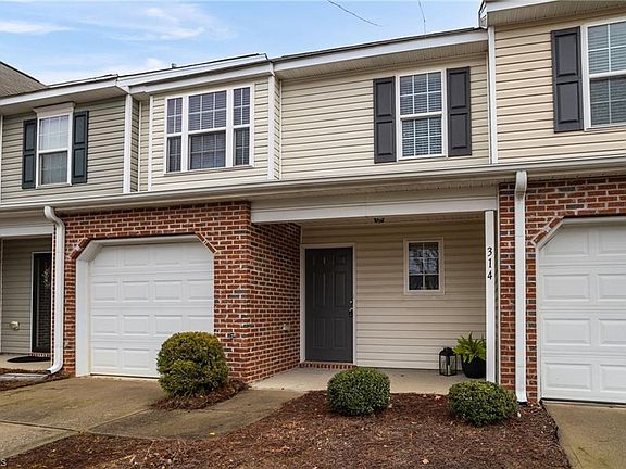 2nd image of 314 Robyns Glen Cir