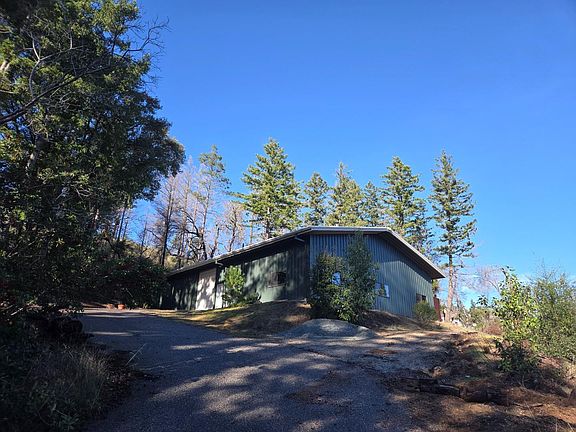 5th image of 360 Wildberry Dr