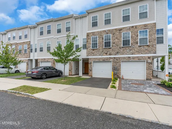 16 Paulina Place, Franklin Twp, NJ 08873