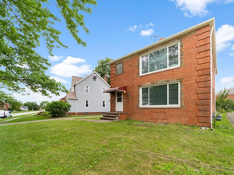 6229 Stanbury Rd — Photo 34