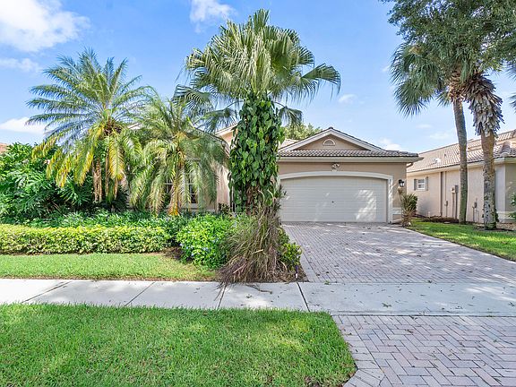 5th image of 7627 San Carlos Street