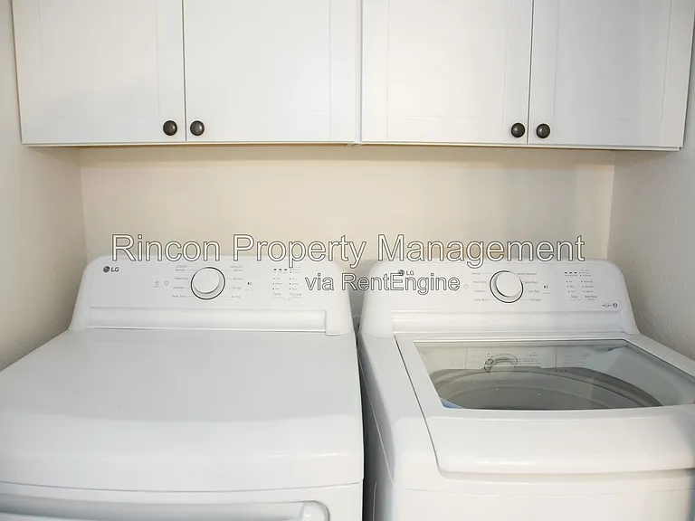 584 Doyle Ln — Photo 20