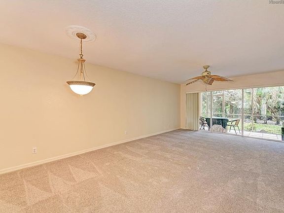4th image of 19310 Water Oak Dr #E