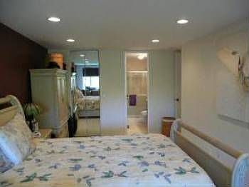 5th image of 4100 Triumvera Dr APT 302B