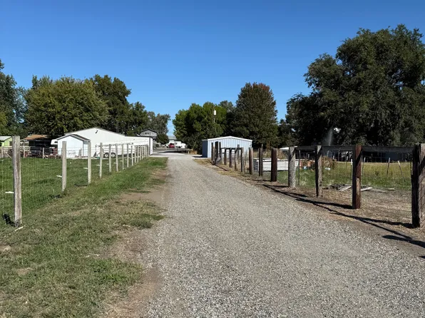 220715 E Bryson Brown Rd, Kennewick, WA 99337