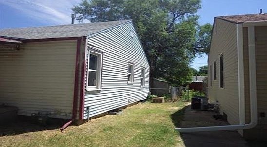 3rd image of 1002 N 11th St