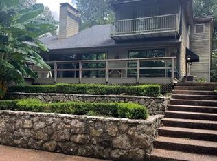 2 Stirling Rd, Natchez, MS 39120