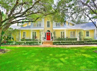 6751 SW 94th St, Pinecrest, FL 33156