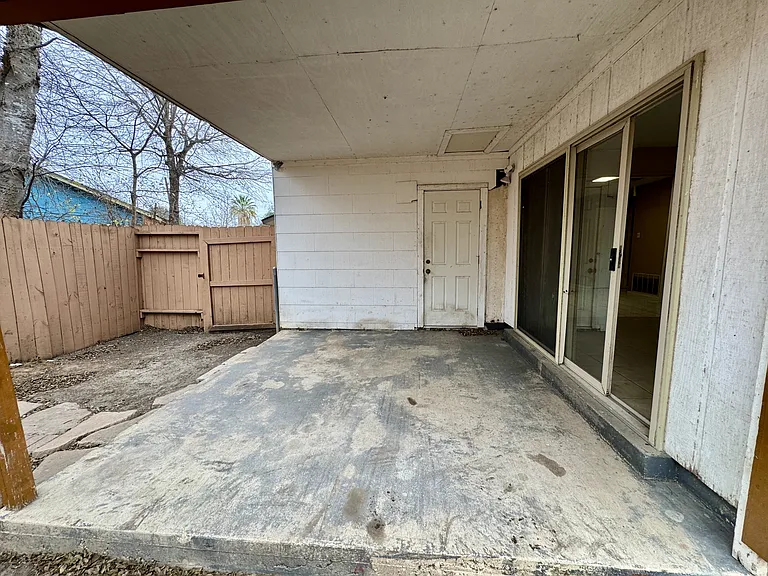 146 Stapleton St — Photo 27