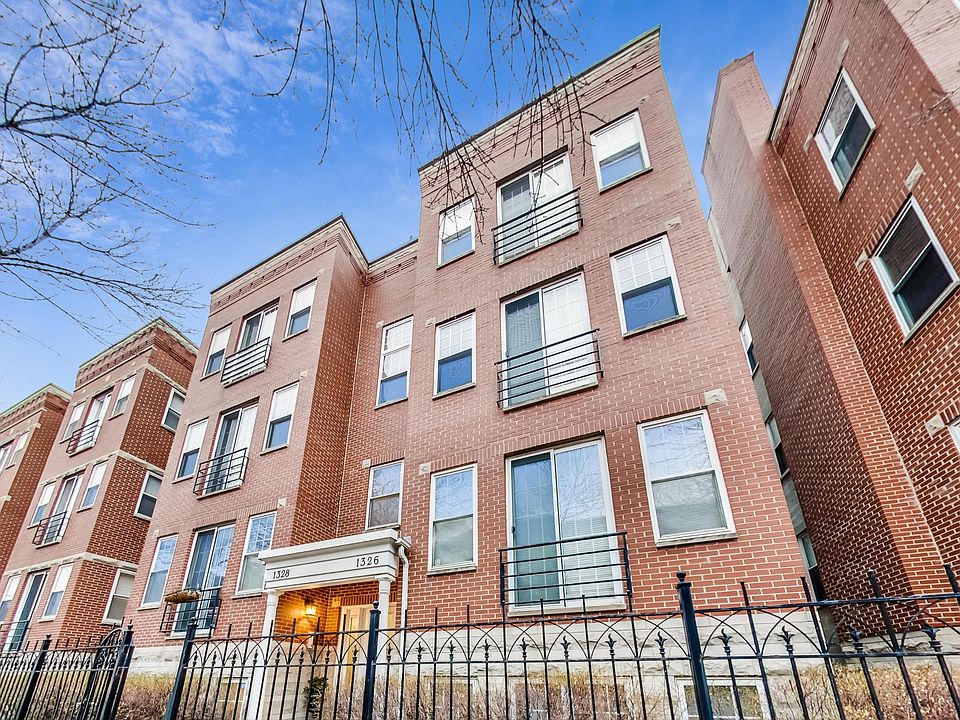 1st image of 1328 W Belmont Ave #3W