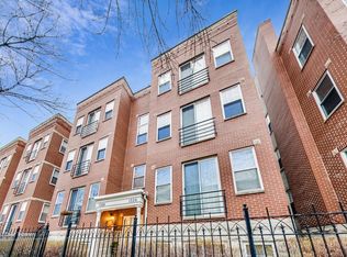 1328 W Belmont Ave #3W, Chicago, IL 60657