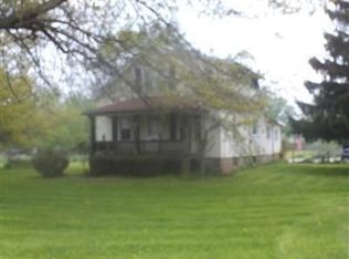 4567 E River Rd, Sheffield Village, OH 44054
