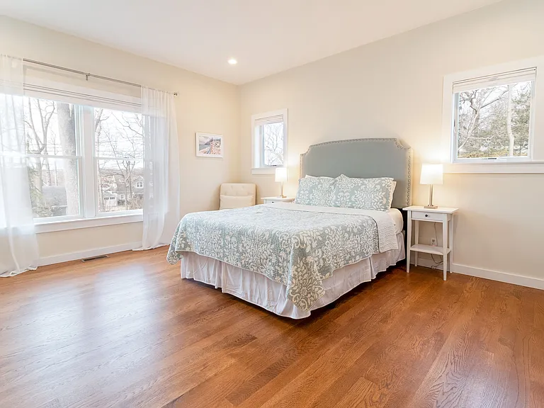 485 Hickory Ave — Photo 11