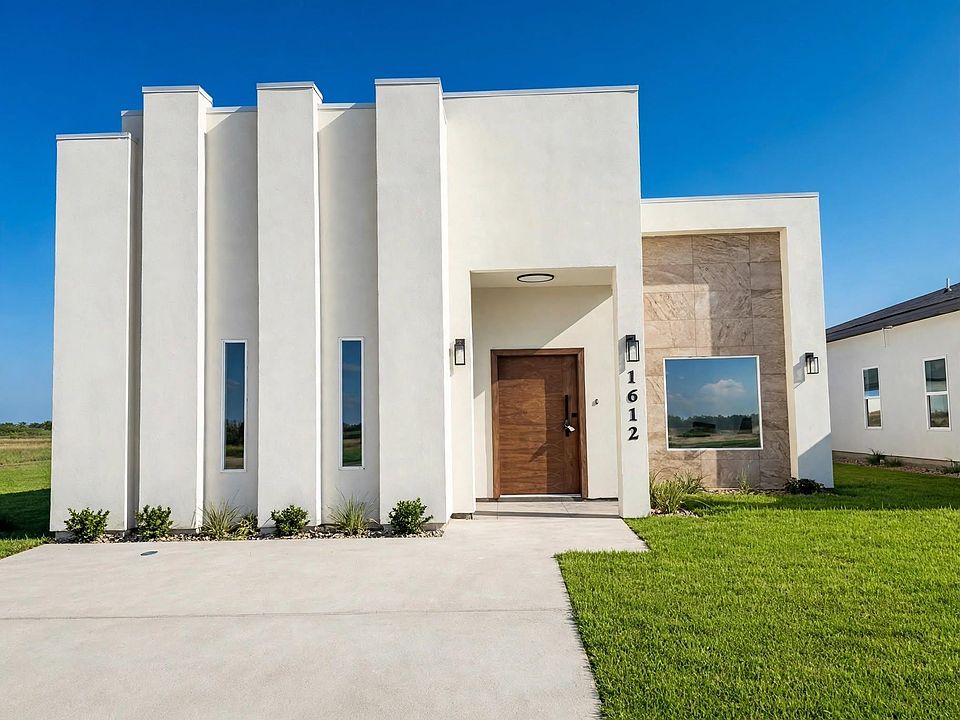 1st image of 1612 Principal Ln