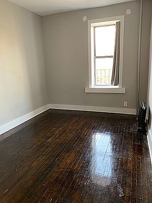 3rd image of 1020 President St APT 3B