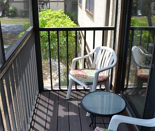 5th image of 4022 Beaver Ln Unit 500E