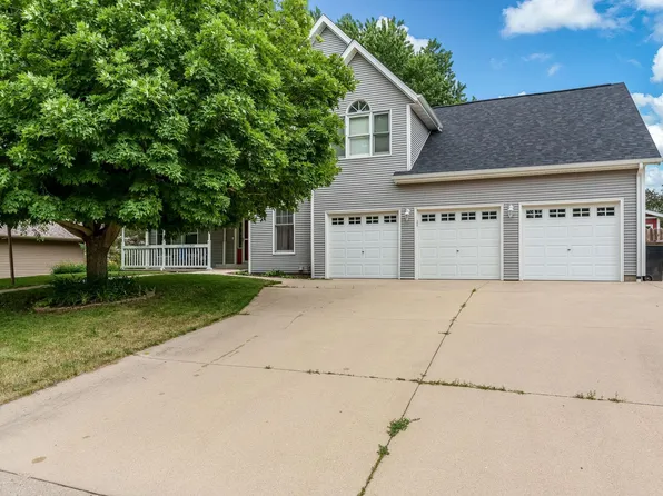 1430 Michael Dr, Pecatonica, IL 61063