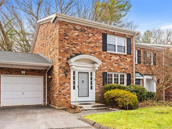 8 Tunxis Village #8, Farmington, CT 06032