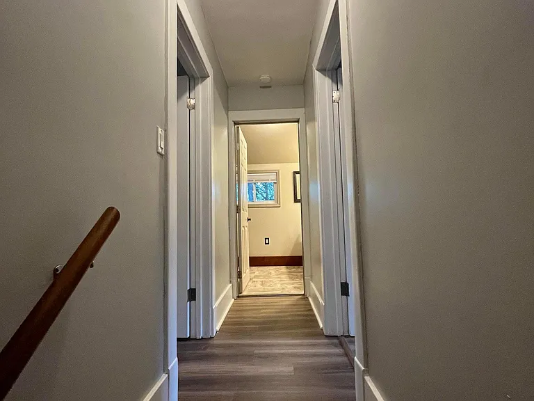 328 E Scribner Ave — Photo 13