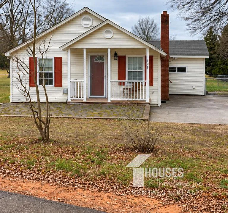 109 Roper Rd