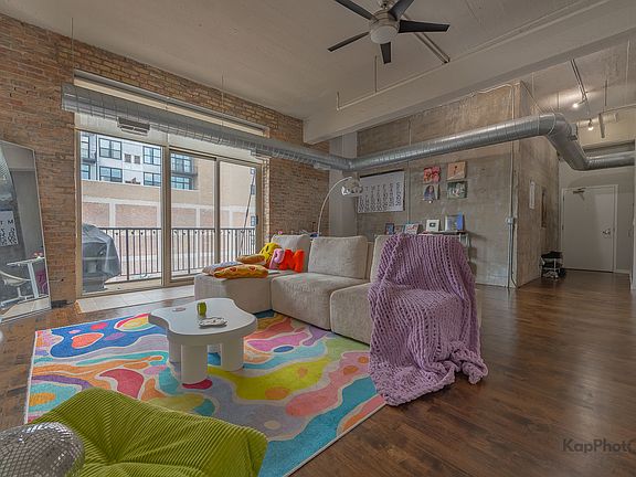 4th image of 1528 S Wabash Ave APT 603
