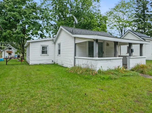 317 S 3rd Ave, Big Rapids, MI 49307