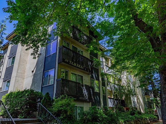 3rd image of 4733 17th Ave NE #27