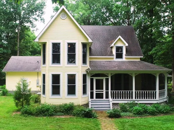 958 Old Hickory Rd, Kirksey, KY 42054