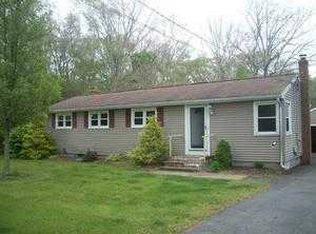 755 Hixbridge Rd, Westport, MA 02790